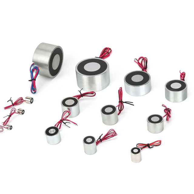 Elettromagnete di alimentazione di alimentazione rotonda.