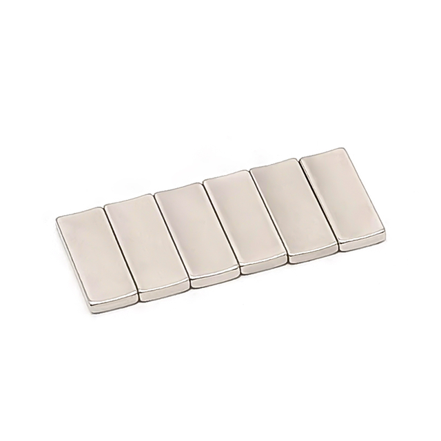 Personalizzazione di fabbrica Resistenza ad alta temperatura MANGETTO INDUSTRIALE RECTALGLE N45SH NEODYMIUM IN MOTORE IN MOTORE DRONE